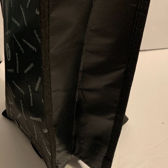 Lululemon Reusable Shopping Bag Shopper Logo All Over Print Small Snap Closure - Picture 6 of 11